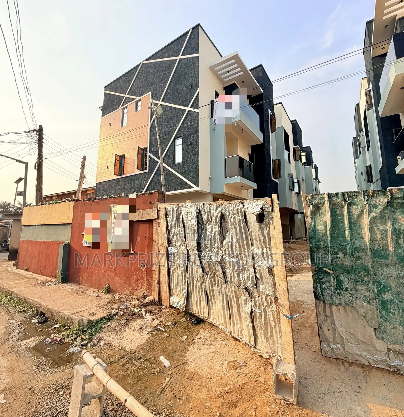 4bdrm Duplex in Oregun Ikeja Lagos for sale in Ikeja