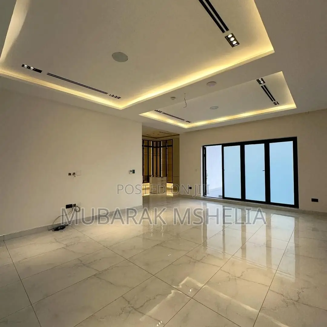 4bdrm Duplex in Wuye for sale in Wuye