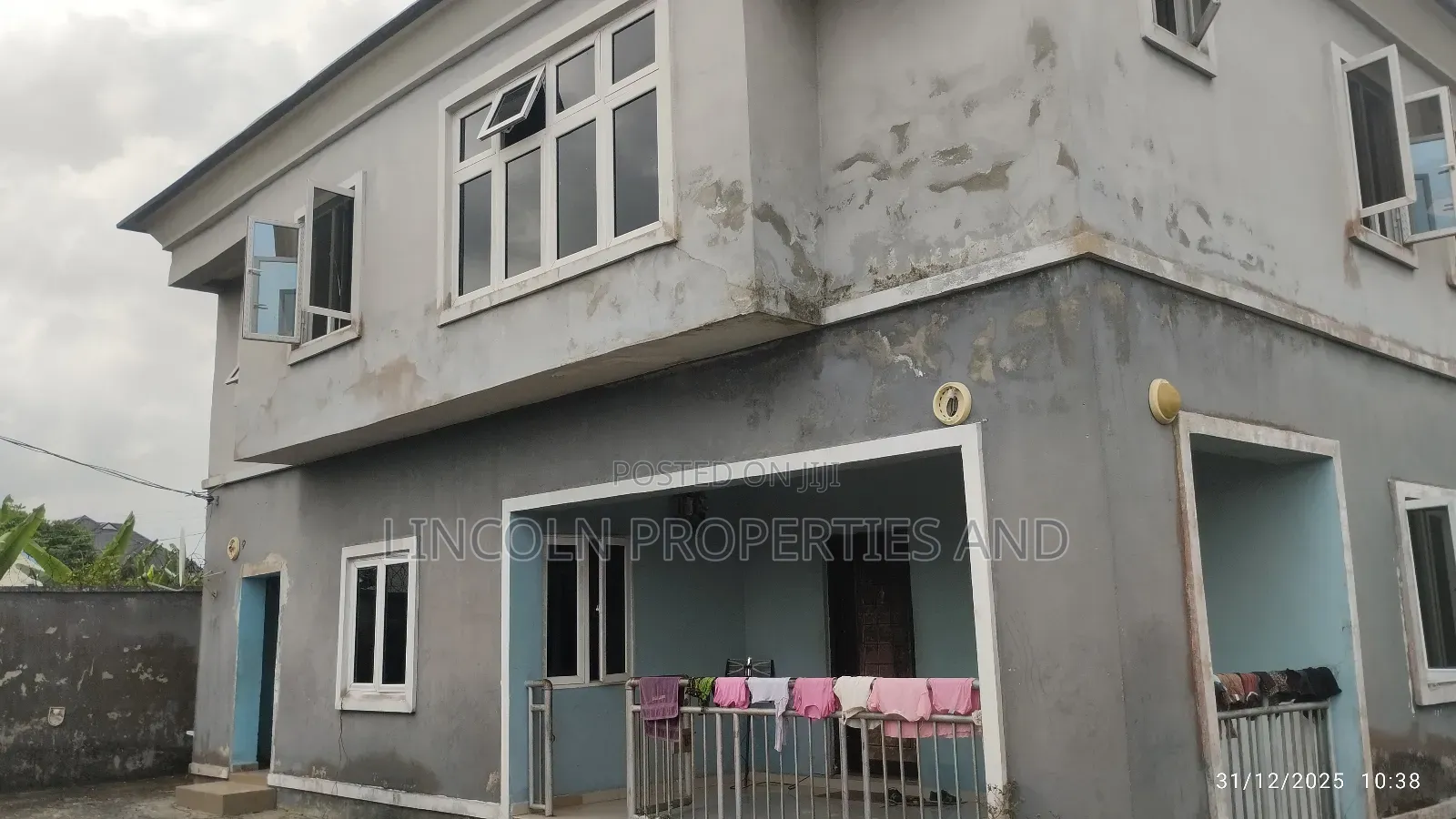 3bdrm Block of Flats in Pdp Secretariat for sale in Uyo