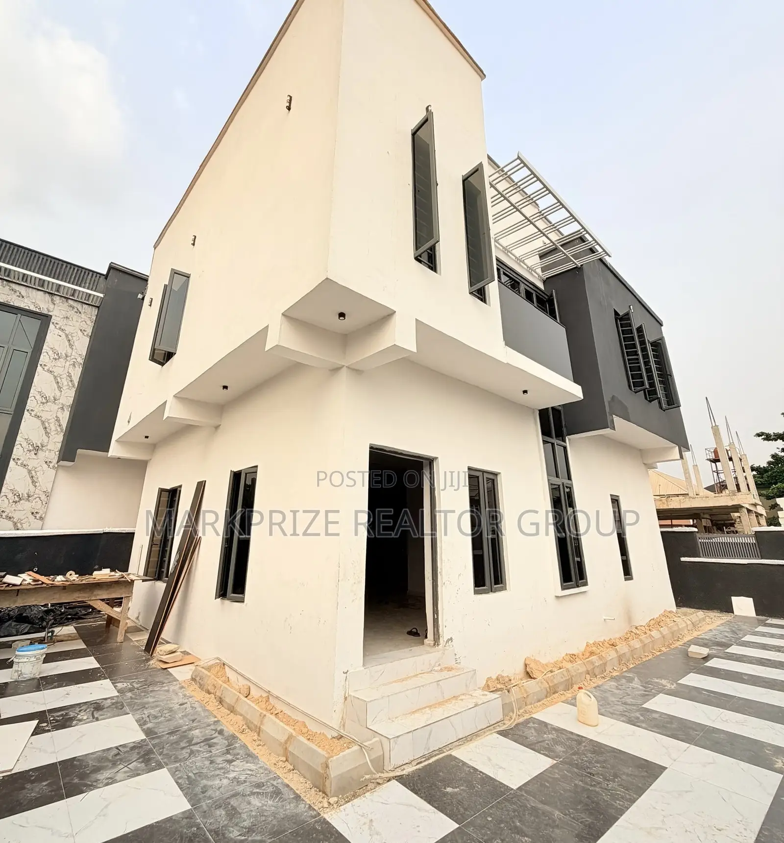 4bdrm Duplex in Maryland Lagos for sale in Maryland