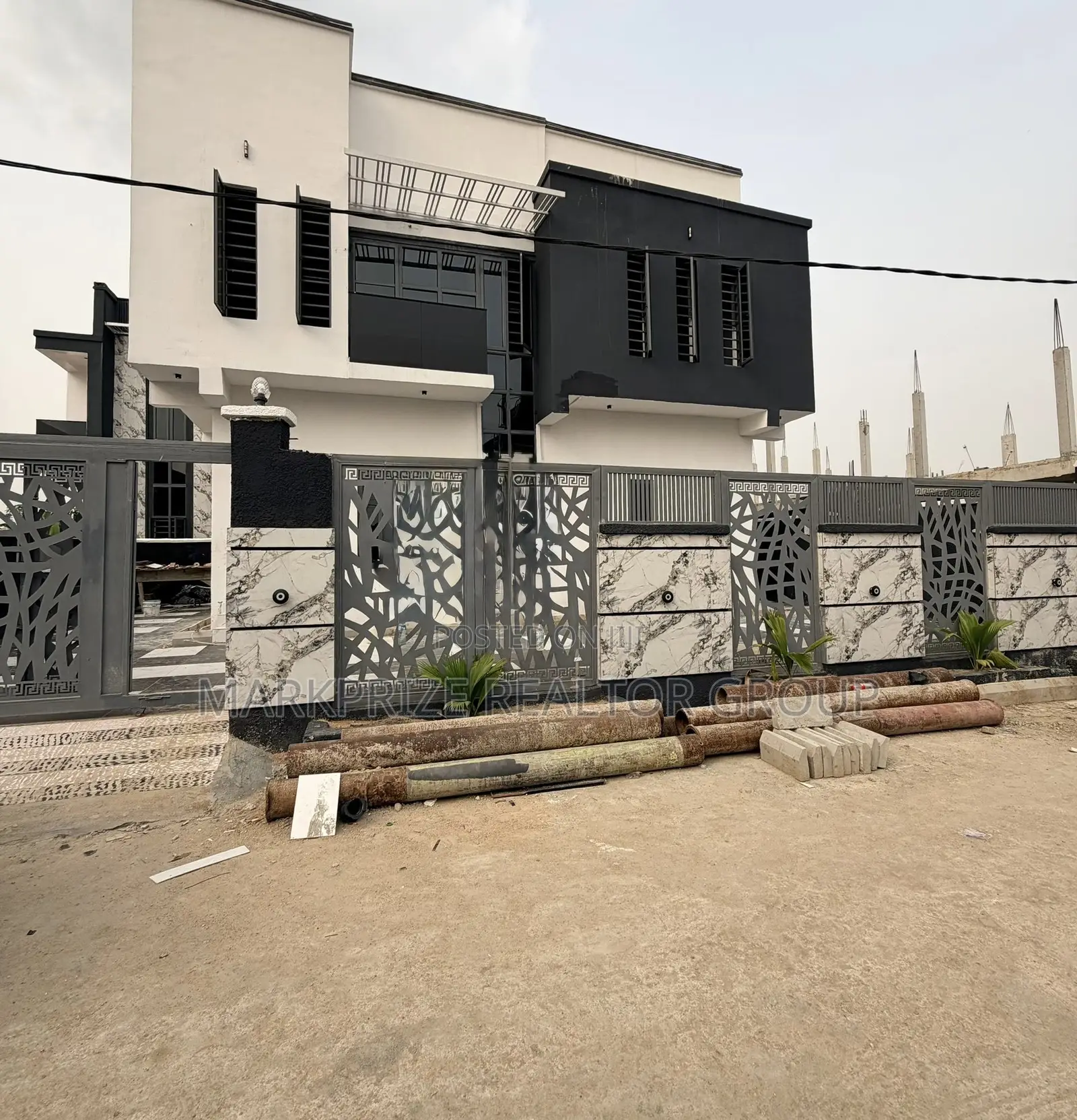 4bdrm Duplex in Maryland Lagos for sale in Maryland
