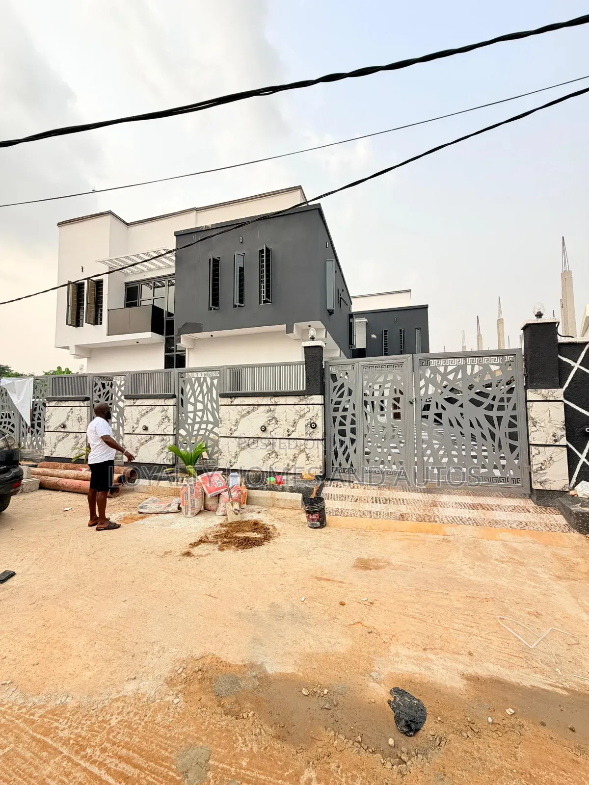 5bdrm Duplex in Omole Phase 1 for sale in Omole Phase 1