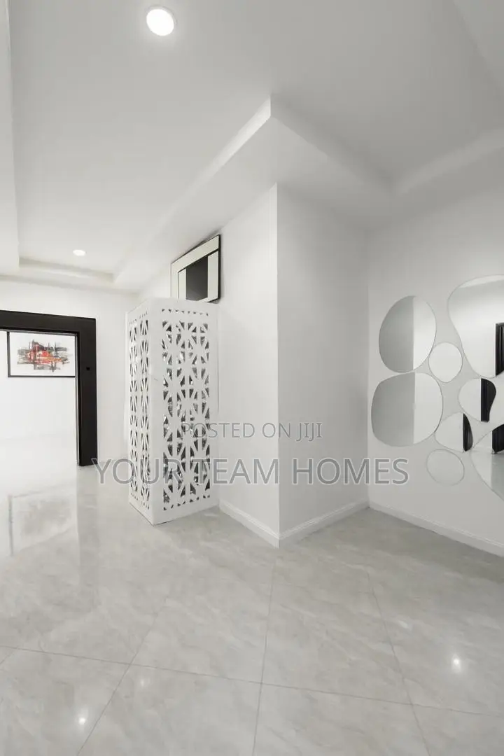 Furnished 3bdrm Apartment in Wuse 2 for rent in Wuse 2