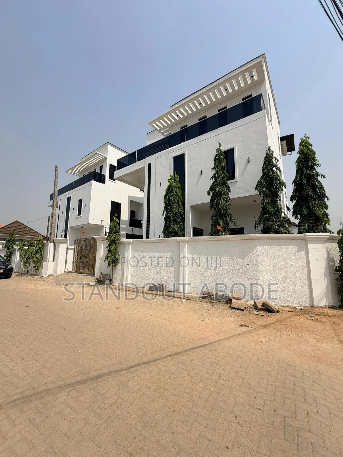 5bdrm Duplex in In A Secured Estate, Isheri North for sale in Isheri North