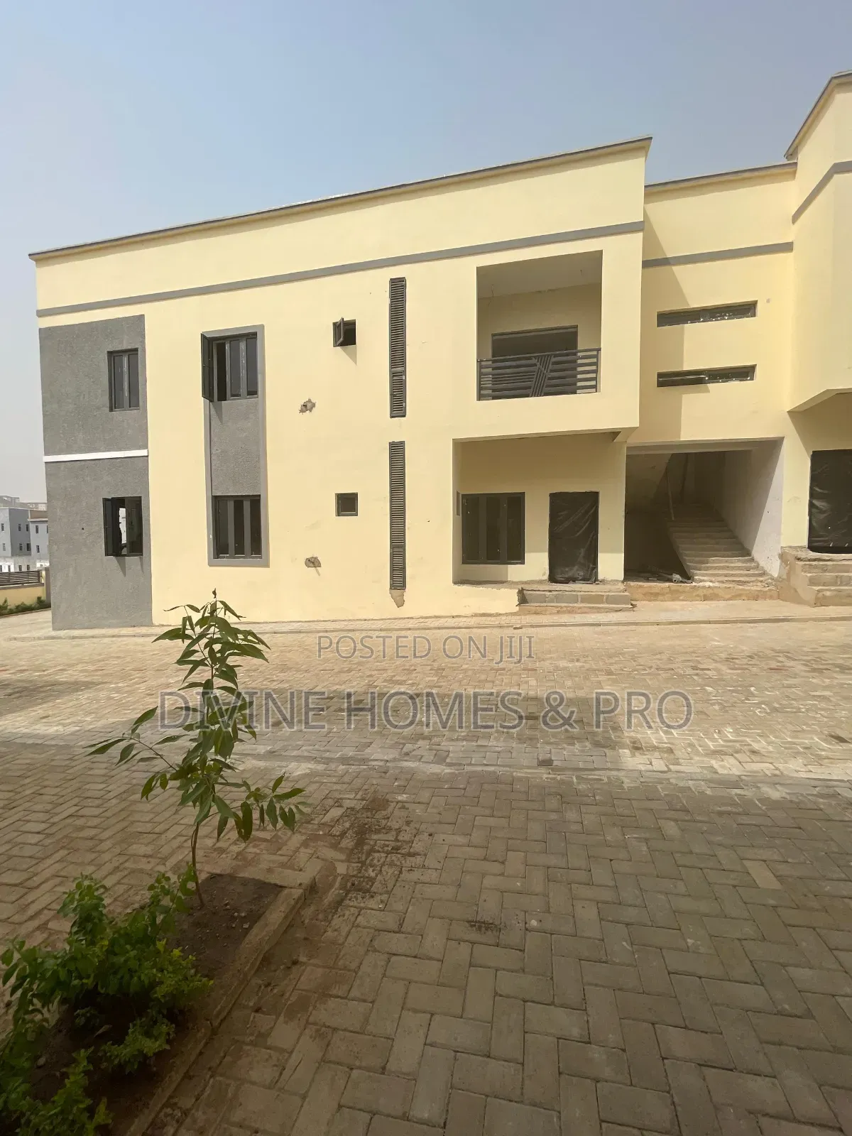 3bdrm Block of Flats in Life Camp for sale in Life Camp