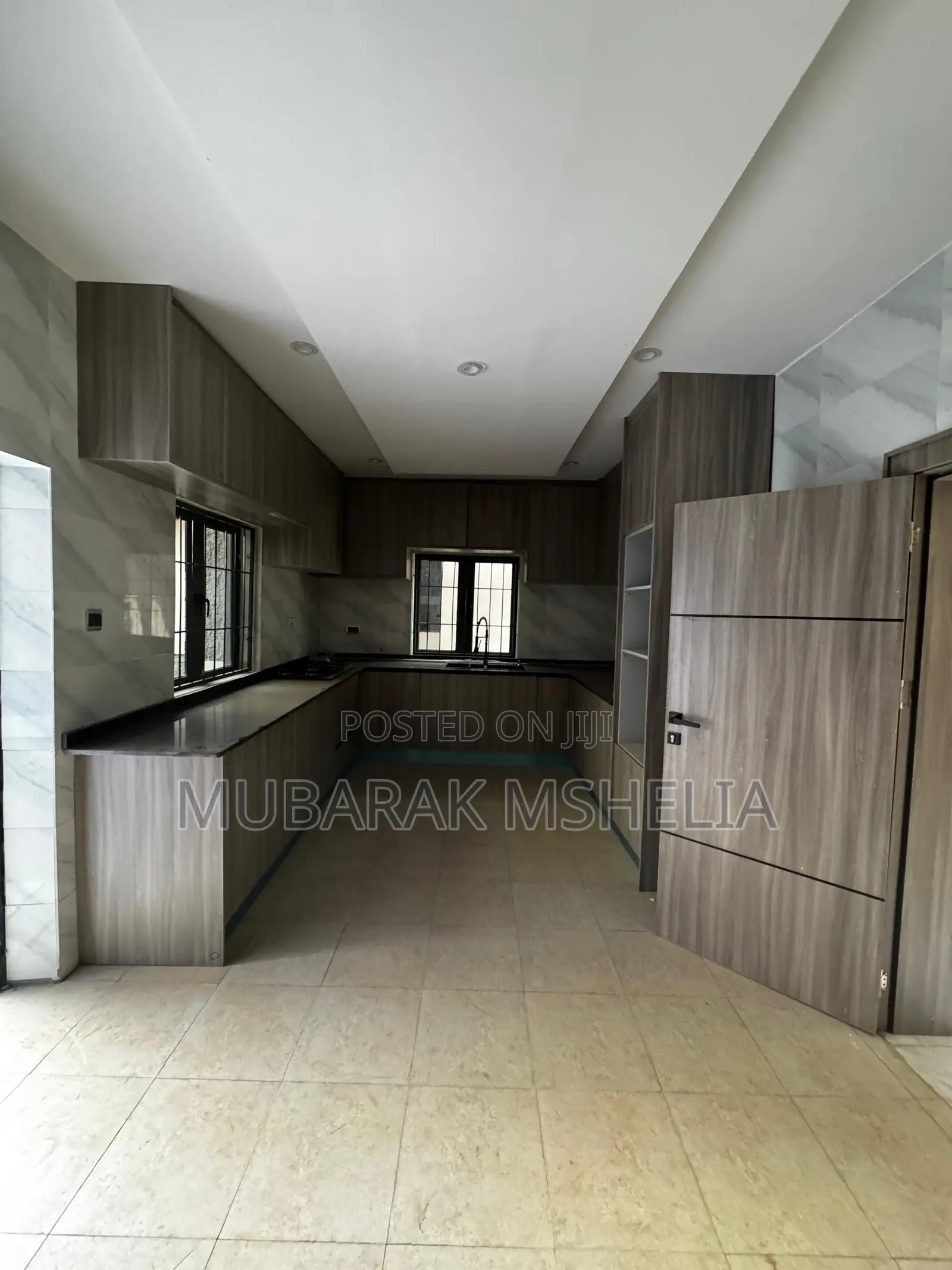 4bdrm Duplex in Kado for sale in Kado