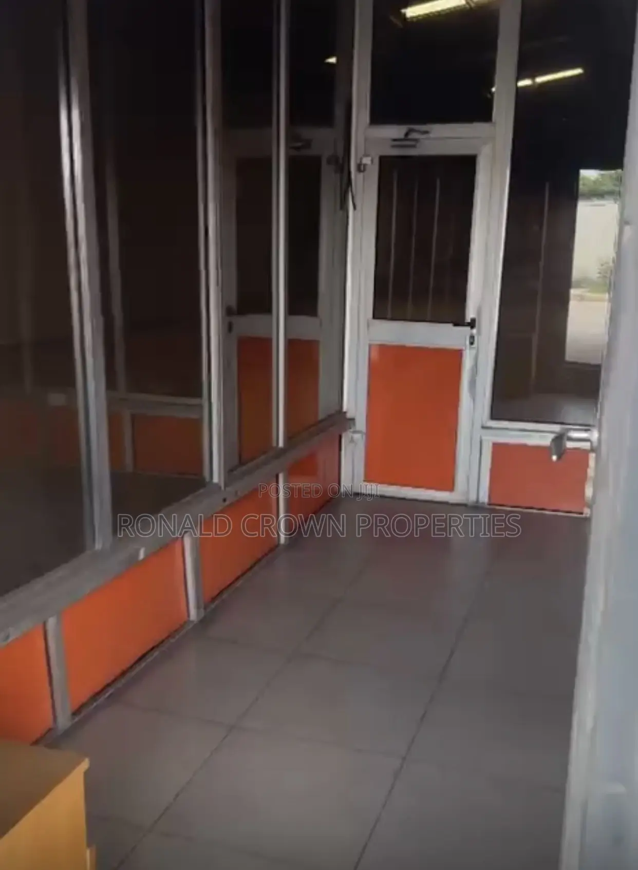 Well Structure Self Compound 2500sqm for Lease Along Oshodi Apapa Ex in Iyana Isolo