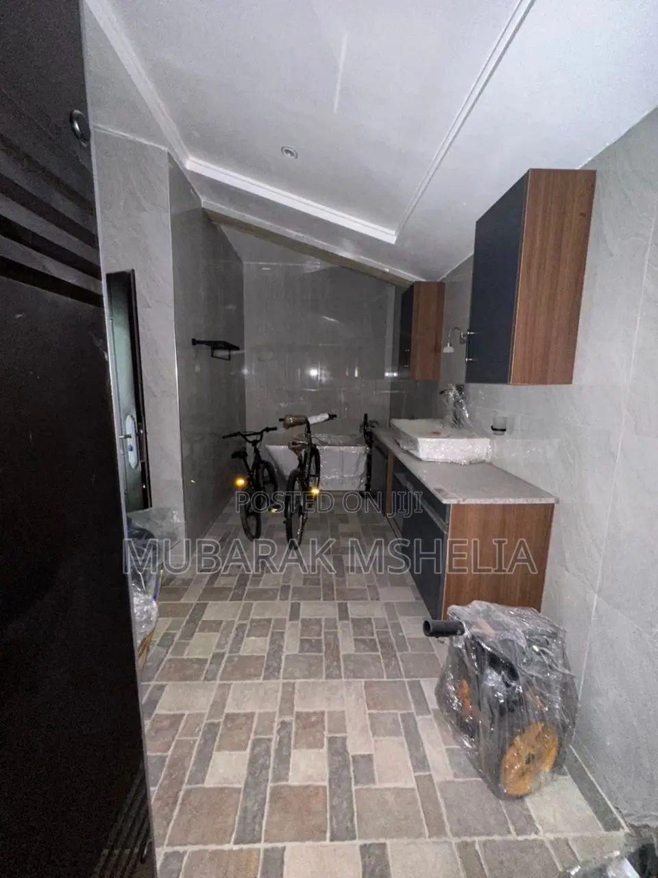 5bdrm Duplex in Wuye for sale in Wuye