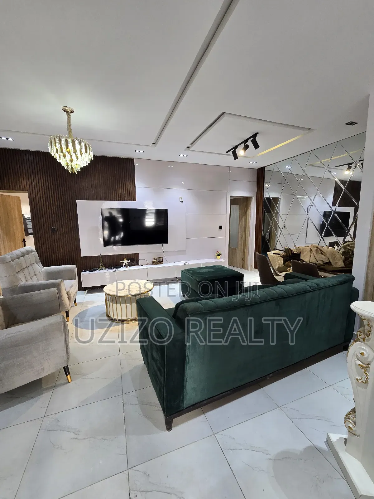 Furnished 4bdrm Townhouse/Terrace in Orchid Road, Lafiaji for Sale in Lafiaji