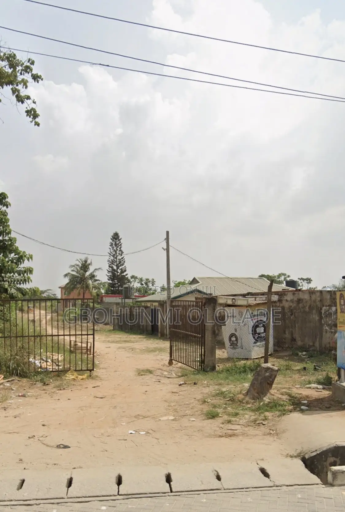 4bdrm Bungalow in Ibeshe / Ikorodu for sale in Ibeshe / Ikorodu