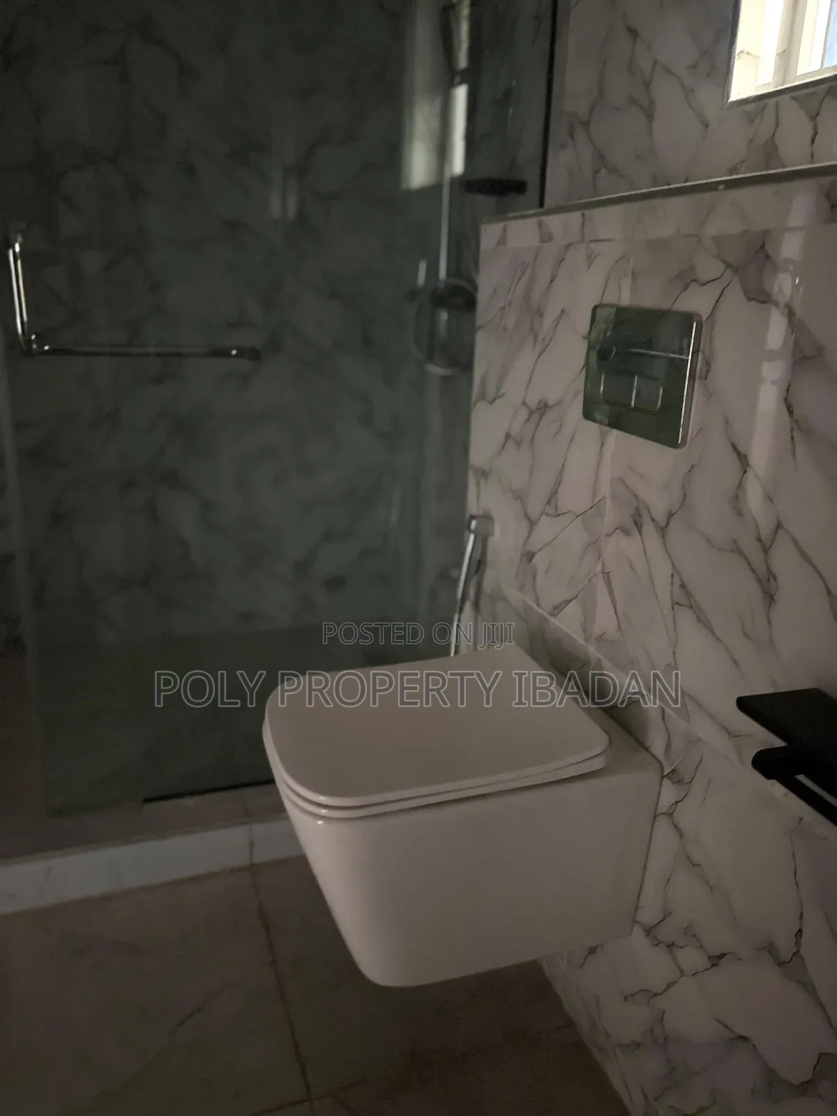 4bdrm Duplex in Calton Gate, Akobo for sale in Akobo