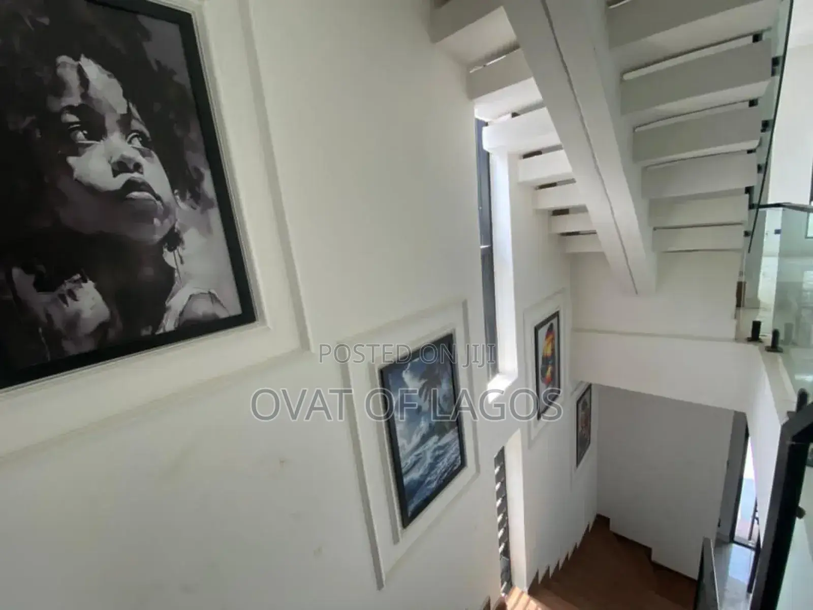 5bdrm Duplex in Ikota for sale in Ikota