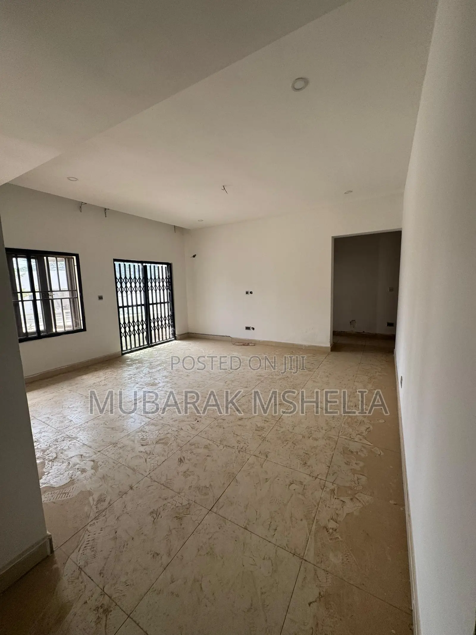 3bdrm Block of Flats in Jahi for sale in Jahi