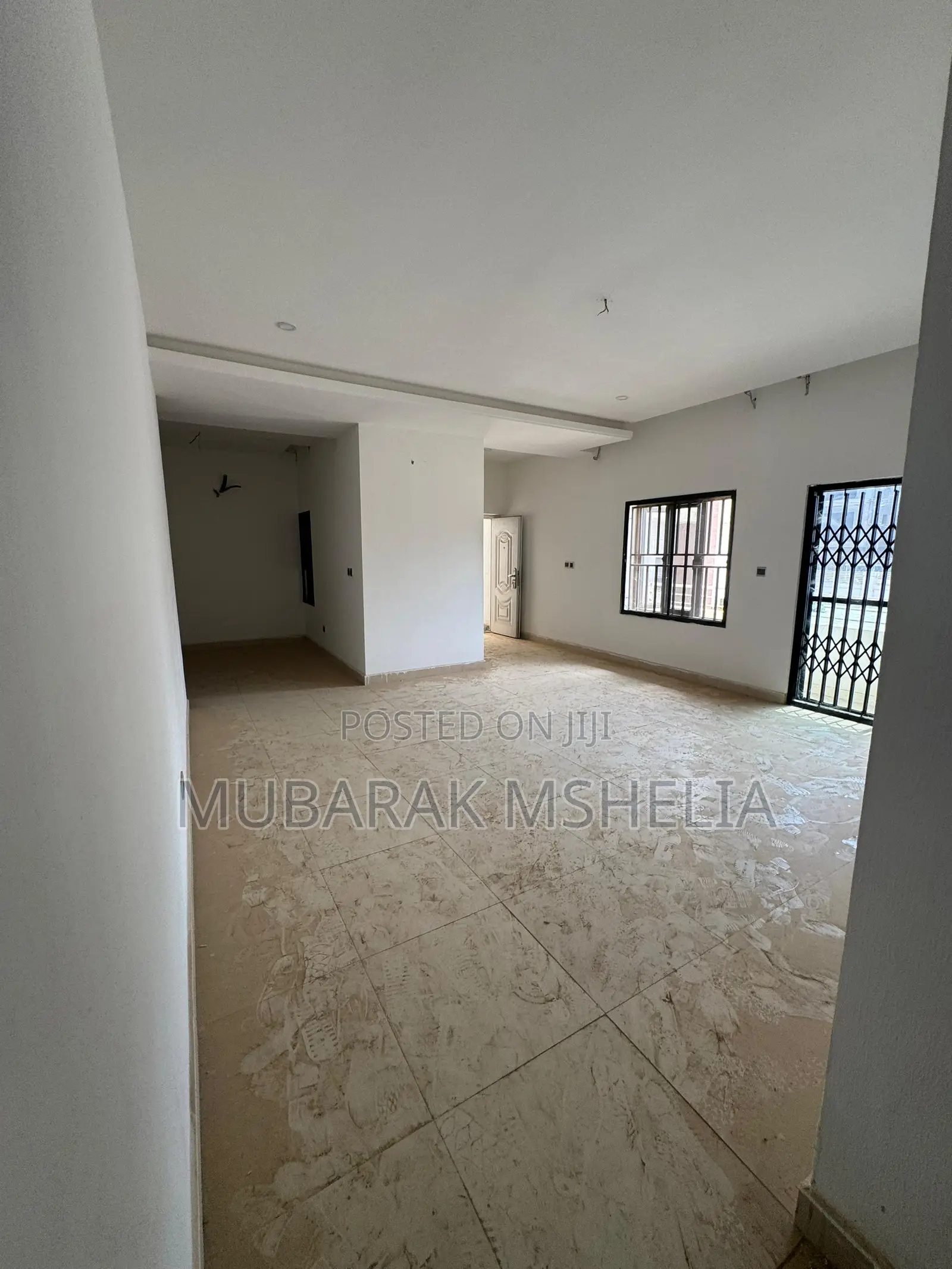 3bdrm Block of Flats in Jahi for sale in Jahi