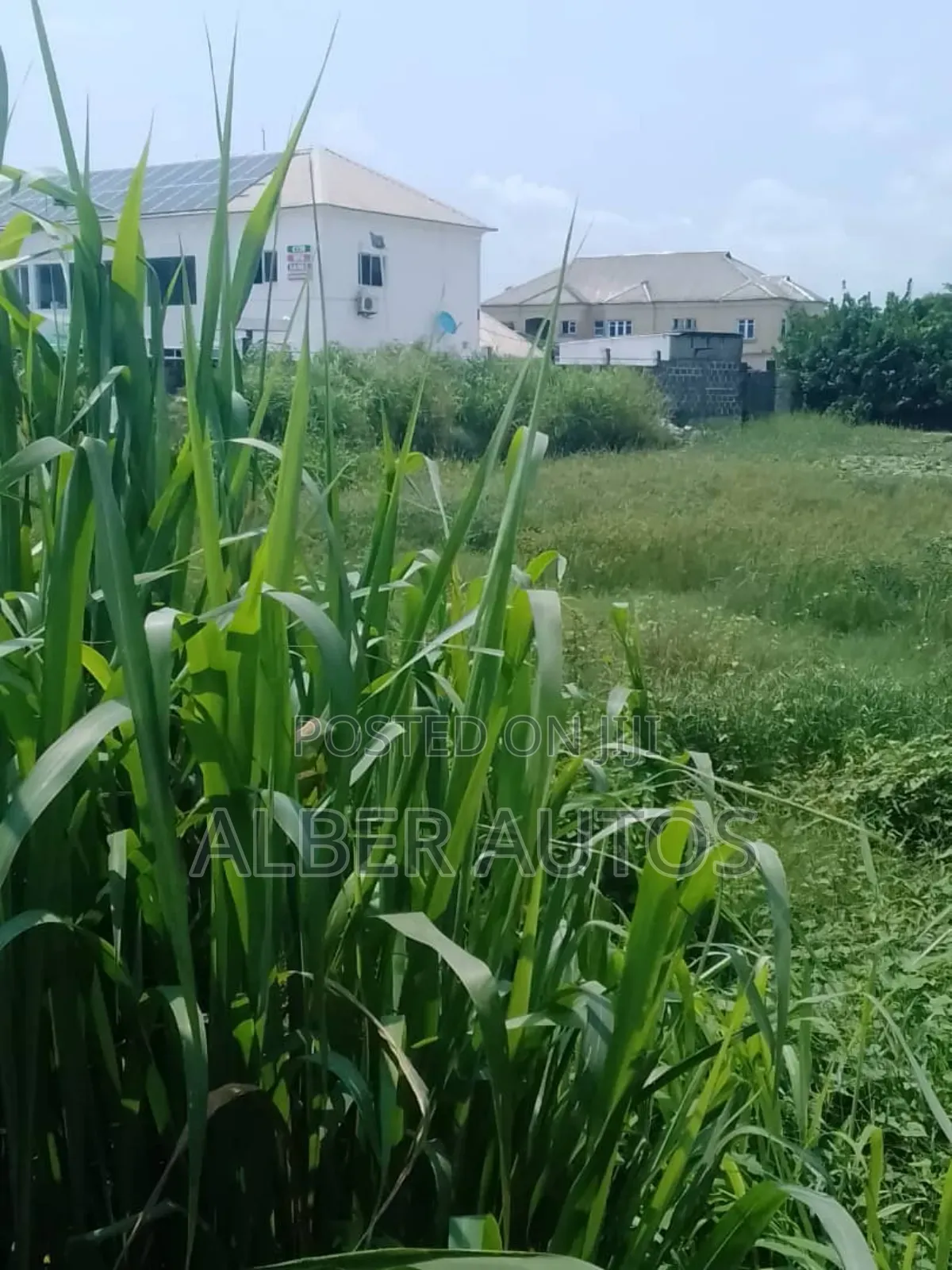 Distress Sale of 3 Plots of Land Facing Lekki-Epe Expressway in Lekki