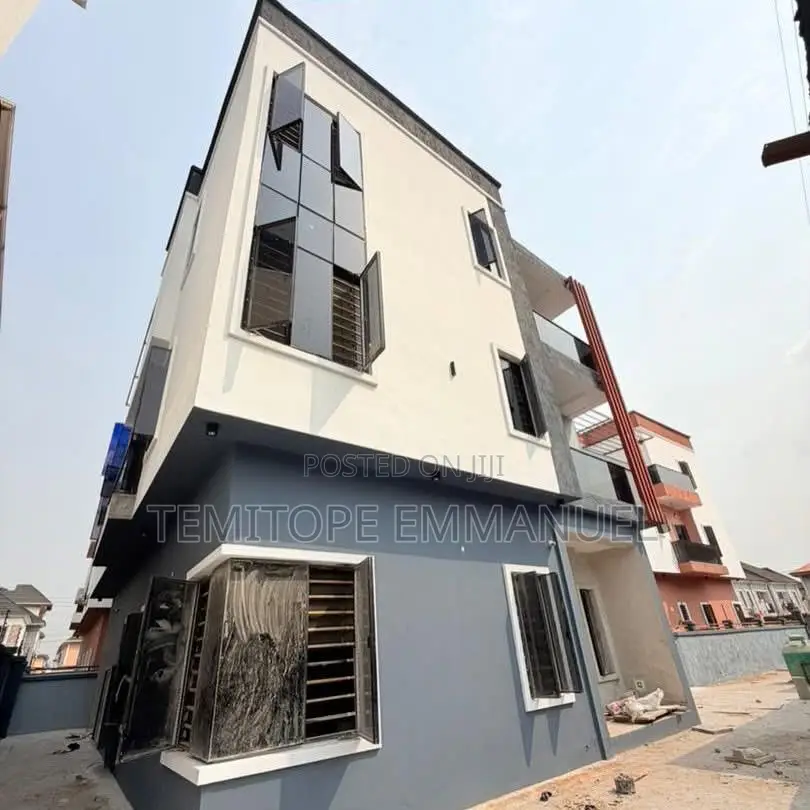Furnished 5bdrm Duplex in Magodo Gra Phase 1 for sale in GRA Phase 1