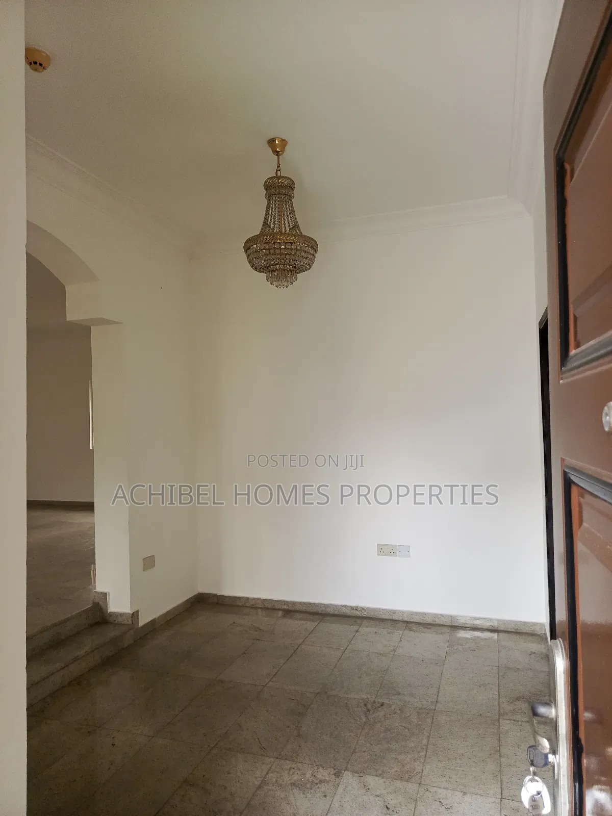 3bdrm Apartment in Near Admiralty Way, Lekki Phase 1 for rent in Lekki Phase 1