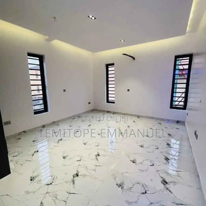Furnished 5bdrm Duplex in Adeniyi Jones Ikeja for sale in Adeniyi Jones