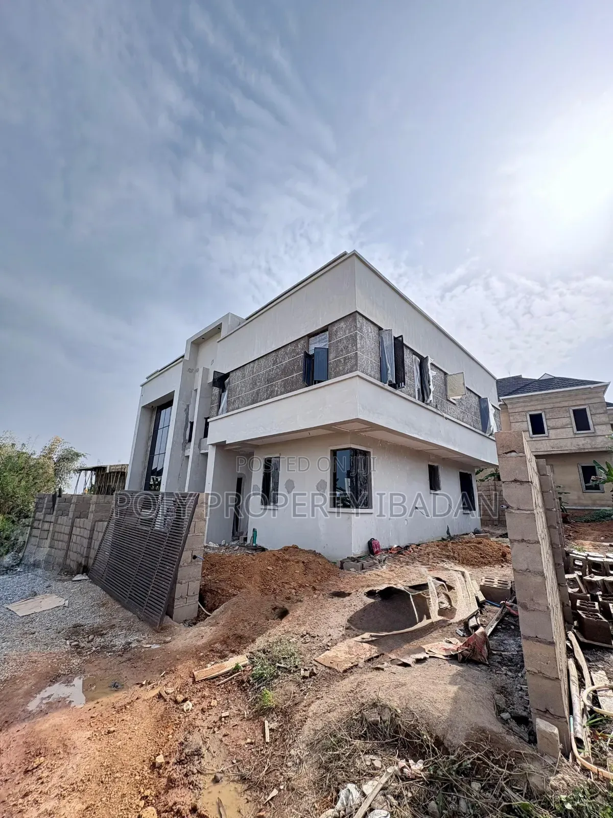 4bdrm Duplex in Carlton Gate, Akobo for sale in Akobo