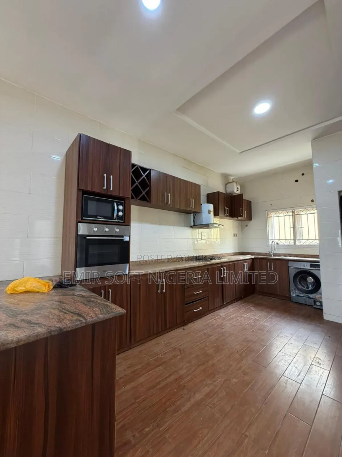 4bdrm Duplex in Akobo for sale in Akobo