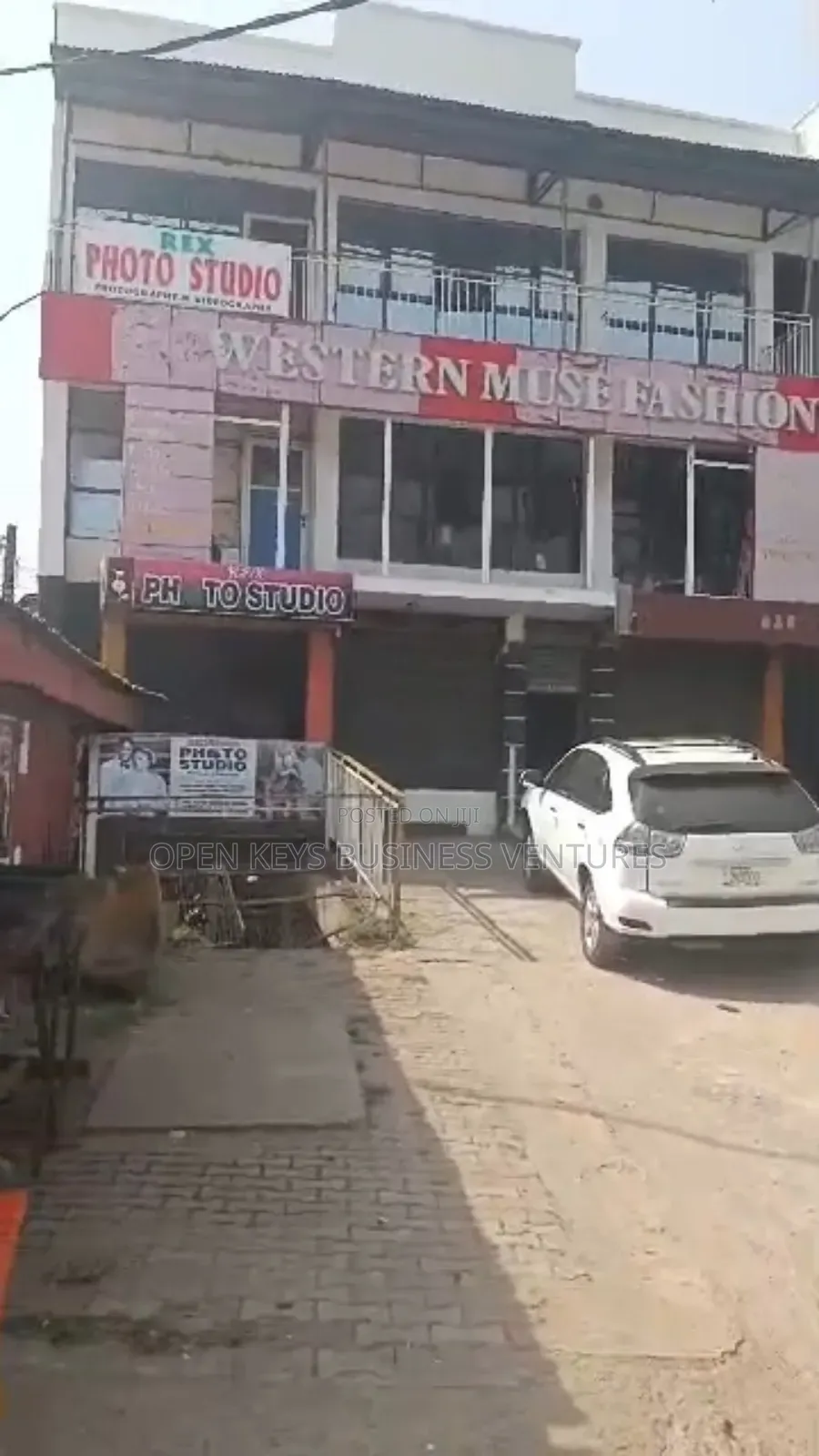 Commercial Property at Challnge in CHallenge / Ibadan