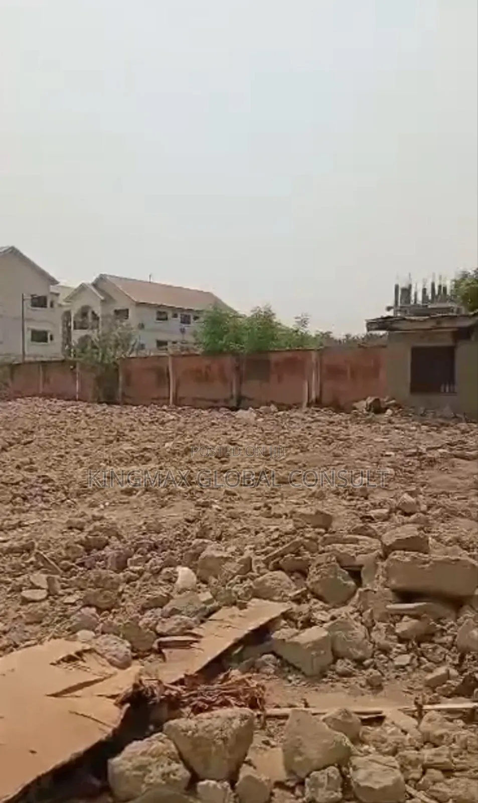 Multipurpose Land (2000 Sqm) for Sale in Jabi : R of O and C of O in Jabi