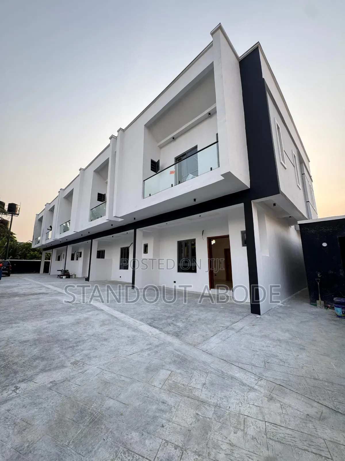3bdrm Duplex in In An Estate, Sangotedo for sale in Sangotedo