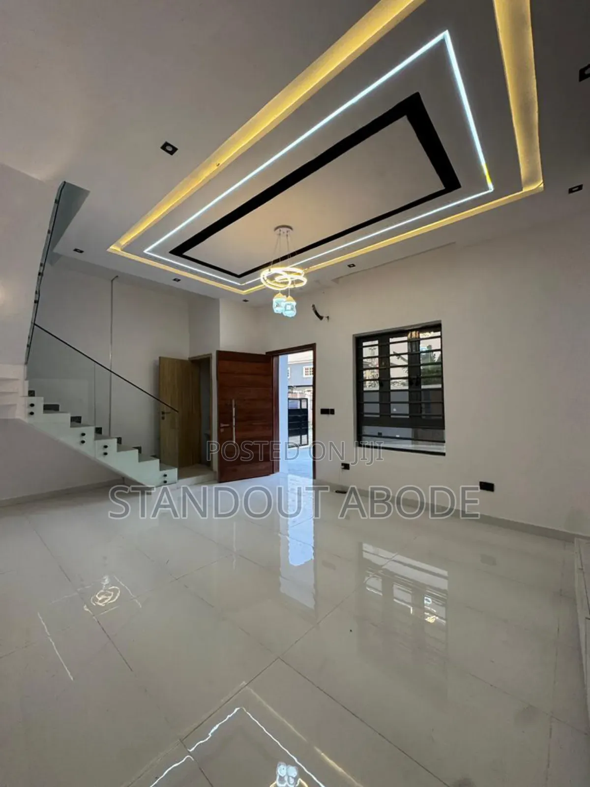 3bdrm Duplex in In An Estate, Sangotedo for sale in Sangotedo