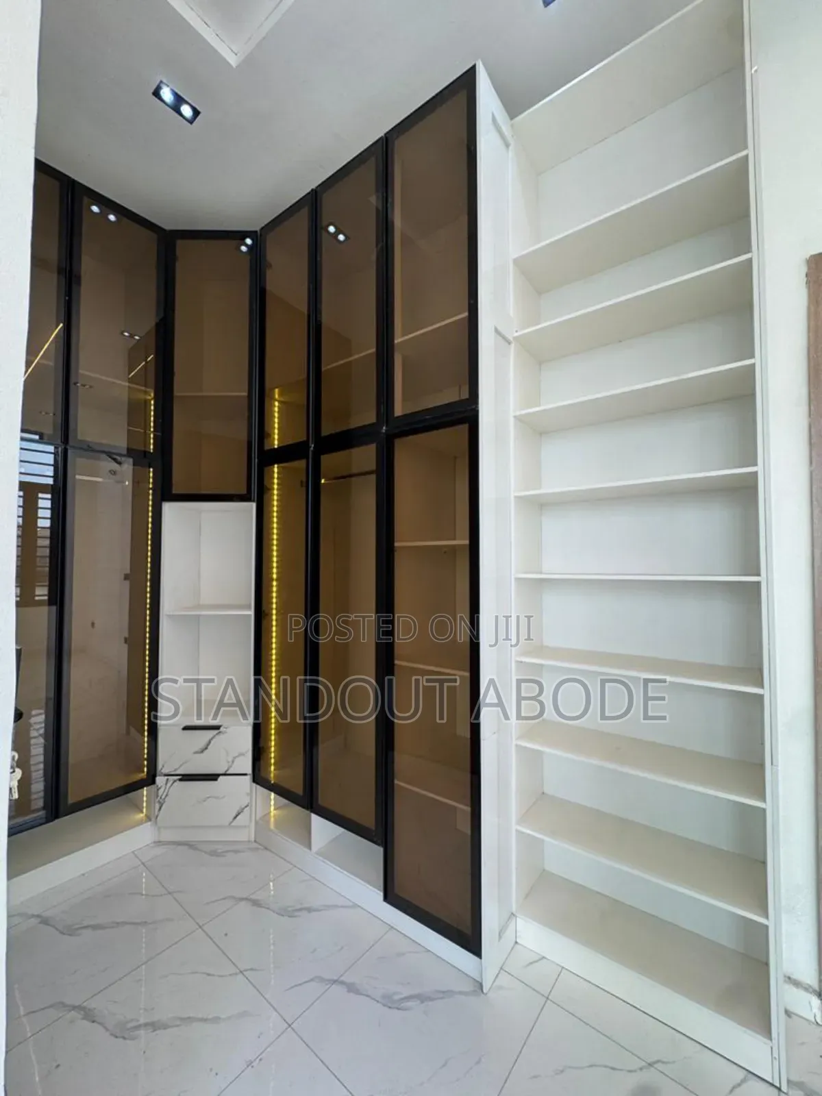 4bdrm Duplex in In An Estate, Sangotedo for sale in Sangotedo