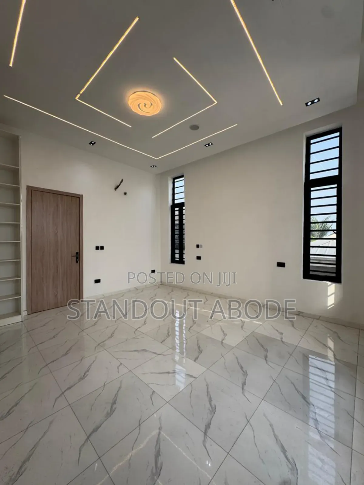 4bdrm Duplex in In An Estate, Sangotedo for sale in Sangotedo