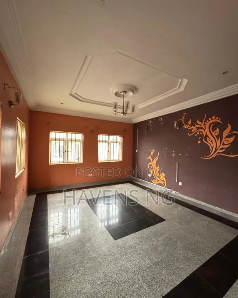 4bdrm Duplex in Abraham Adesanya for sale in Abraham Adesanya