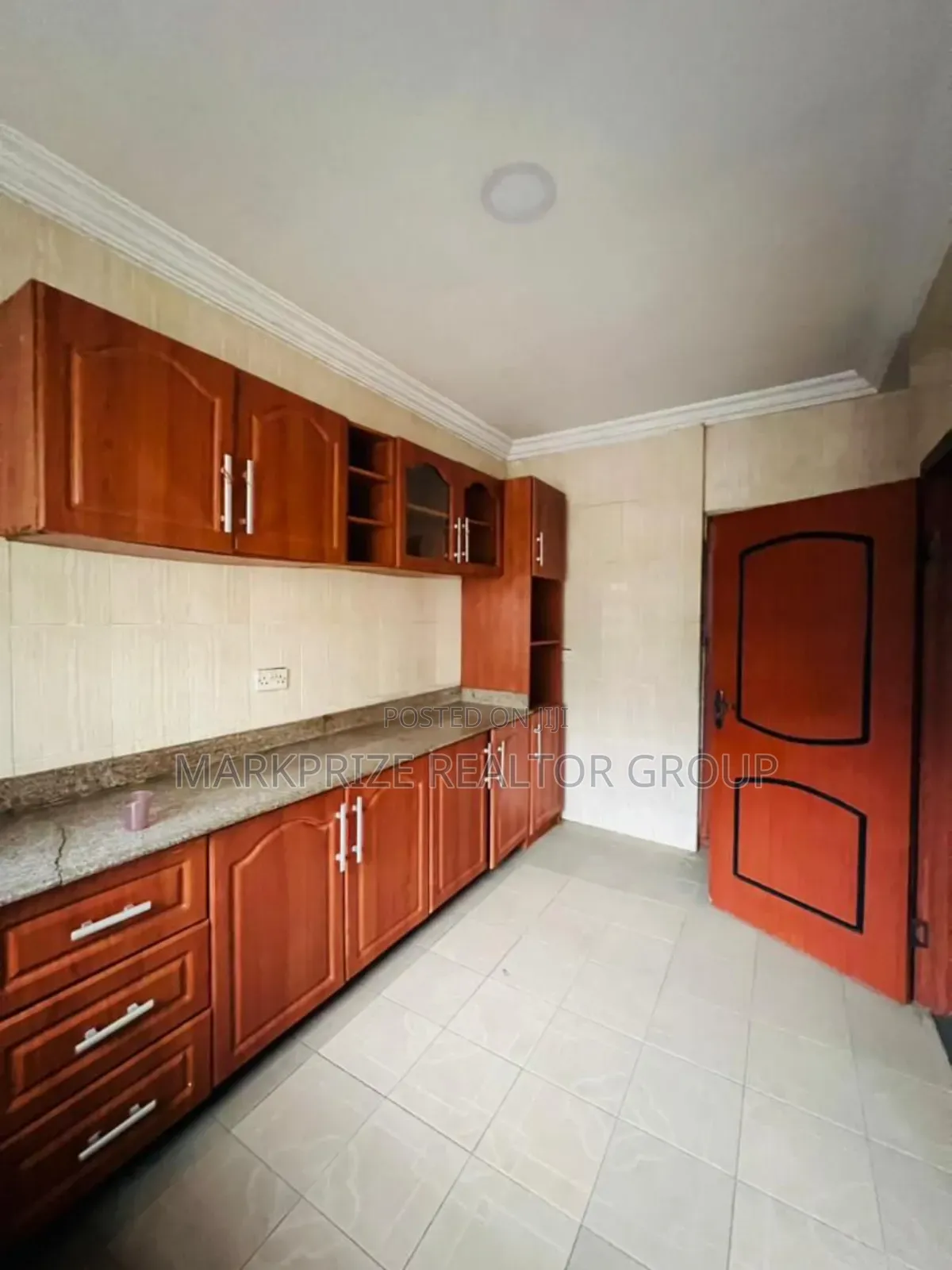 3bdrm Apartment in Adeniyi Jones Ikeja for sale in Adeniyi Jones