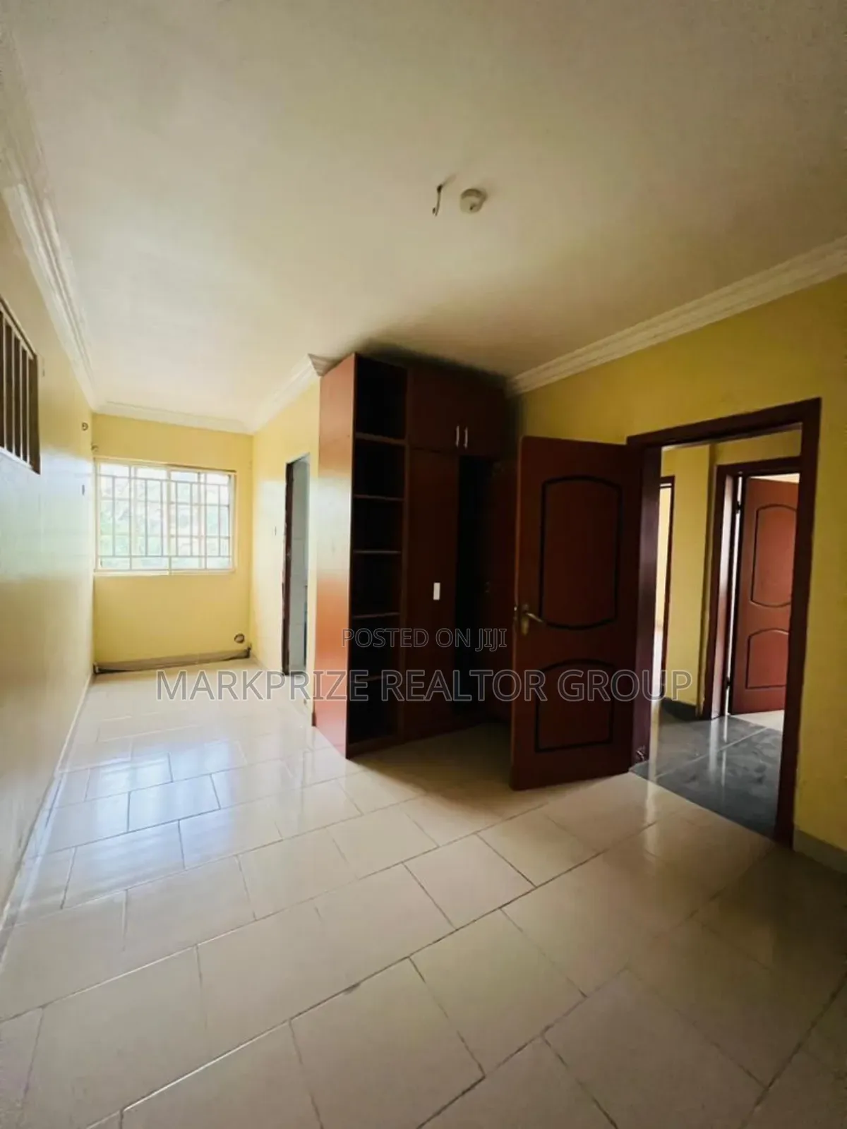 3bdrm Apartment in Adeniyi Jones Ikeja for sale in Adeniyi Jones
