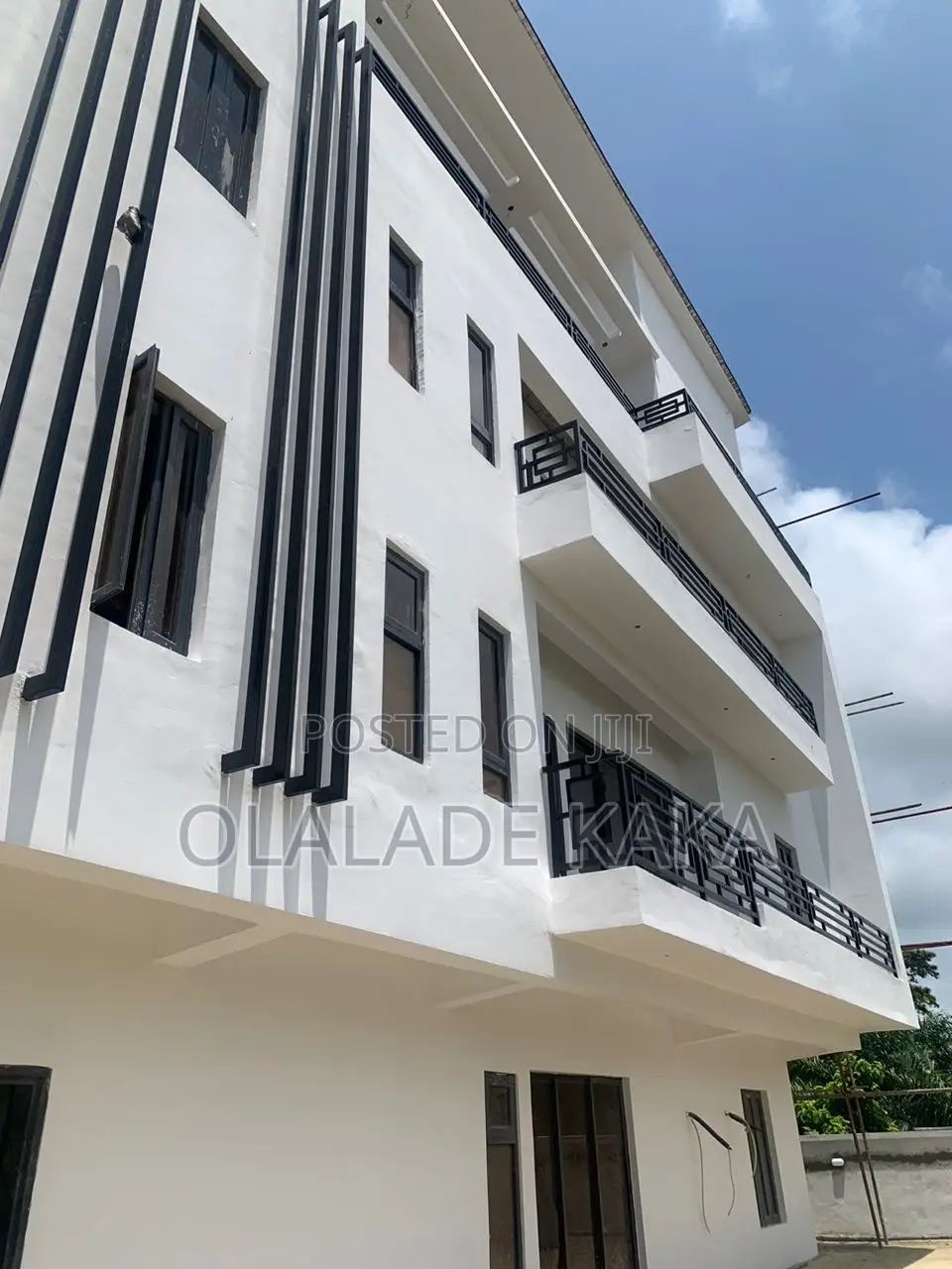 Luxury 2bedroom Apartment in Abijo for Sale in Abijo