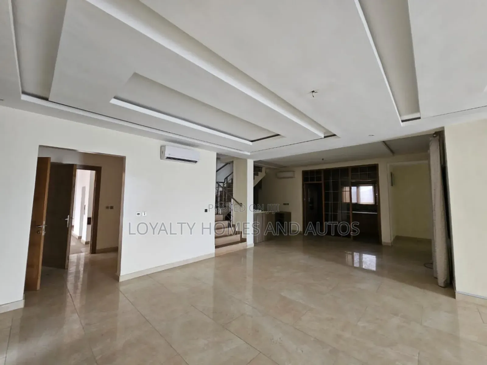4bdrm Maisonette in Old Ikoyi for sale in Old Ikoyi