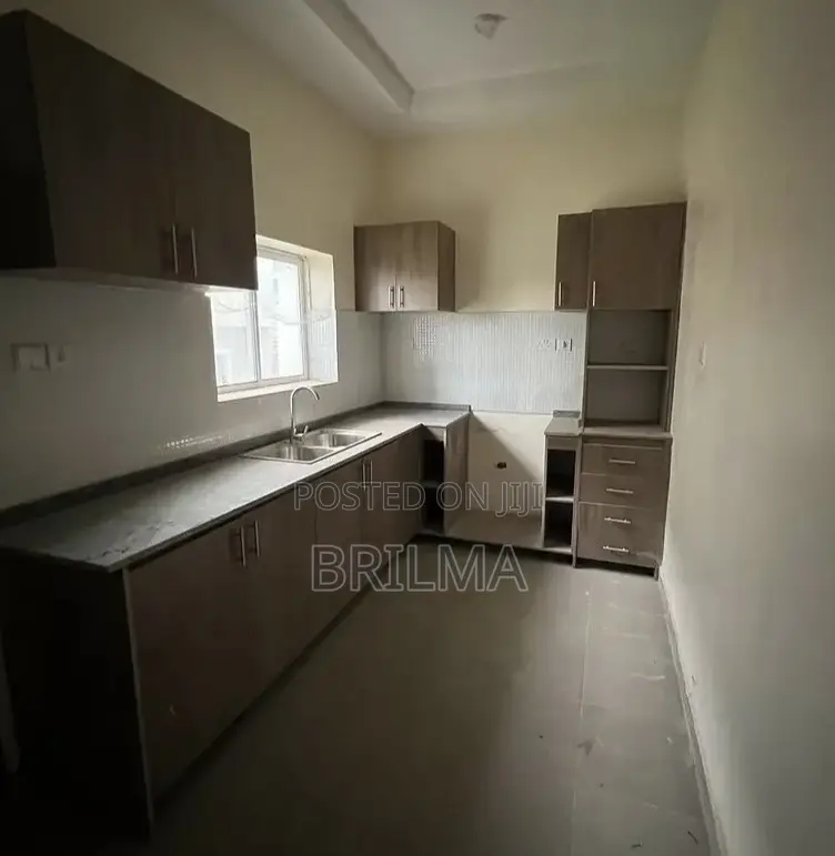 3bdrm Duplex in Kubwa for sale in Kubwa