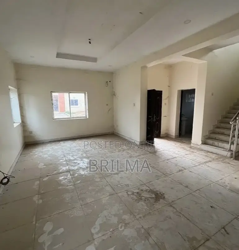 3bdrm Duplex in Kubwa for sale in Kubwa