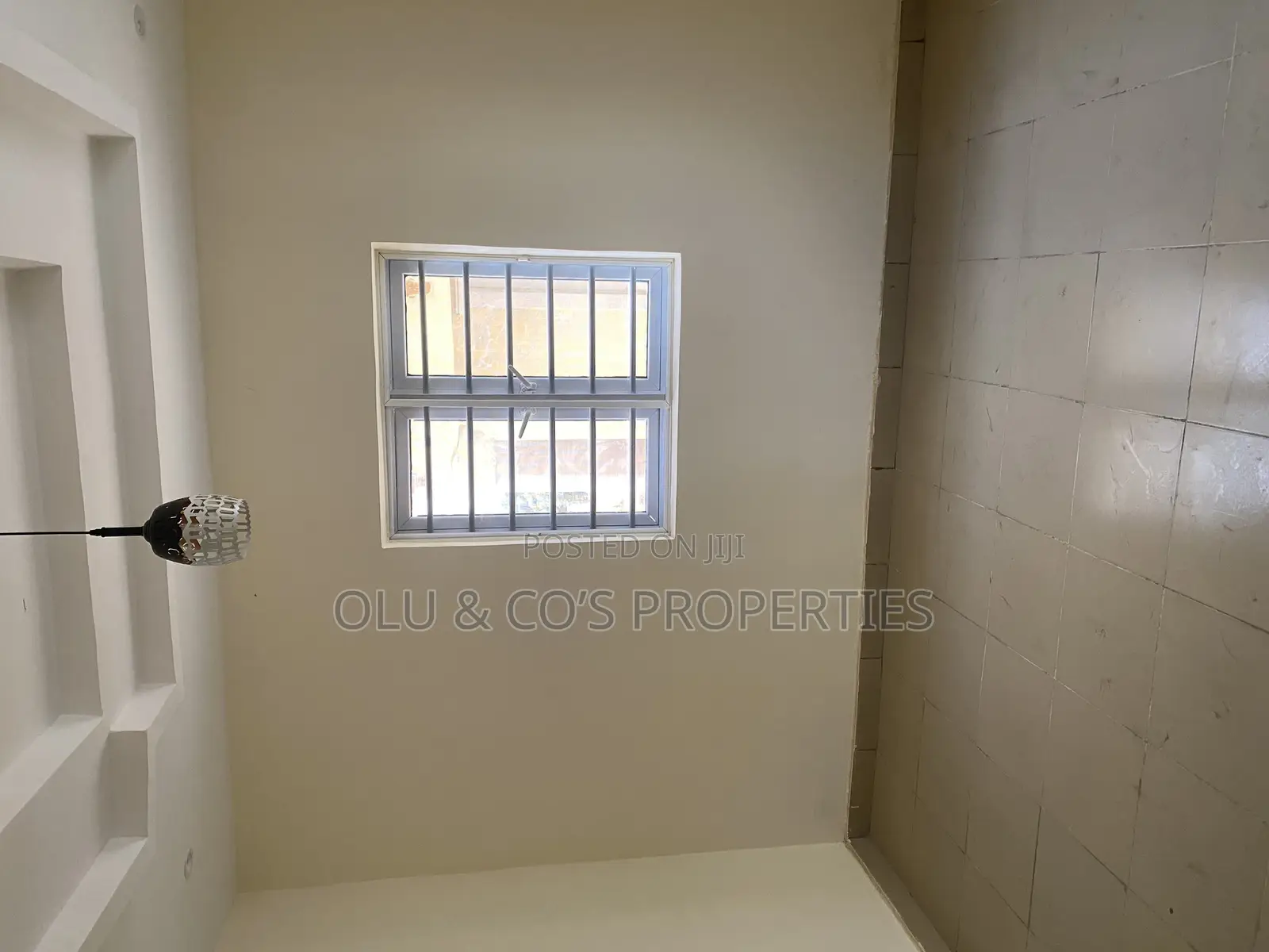 2bdrm Block of Flats in Residential, Gaduwa for rent in Gaduwa