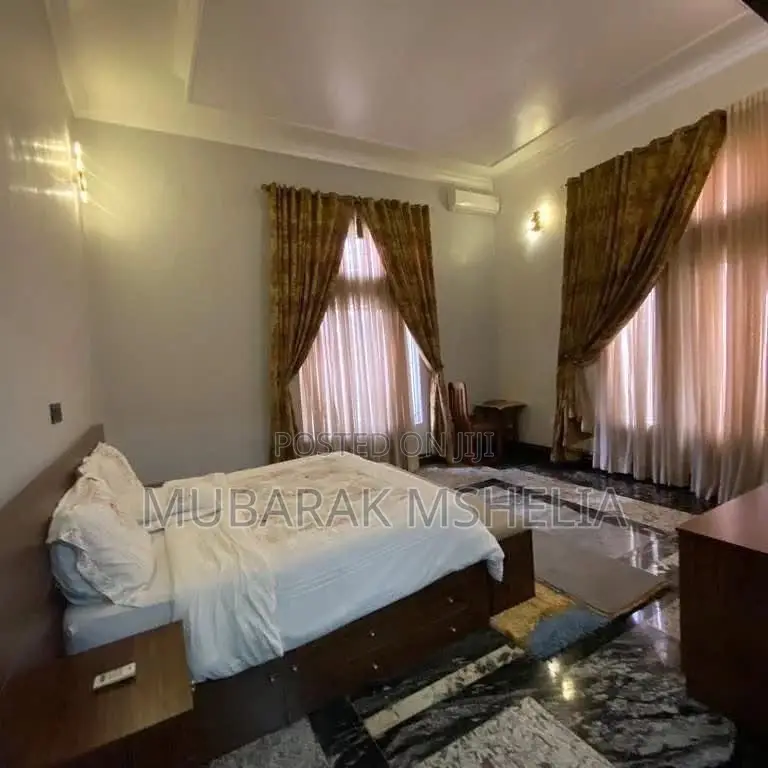 8bdrm Mansion in Guzape District for sale in Guzape District