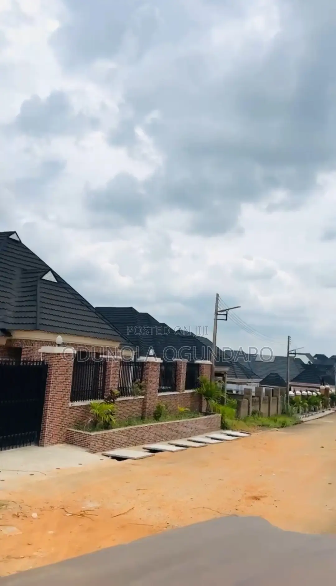 Plots of Land Available for Sale Along Tipper Garage Challenge Ibadan. in Akala Express