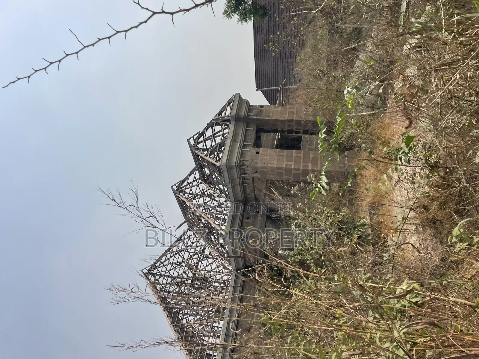 An Uncompleted 4 Bedroom Flat on a Full Plot of Land in Abeokuta North