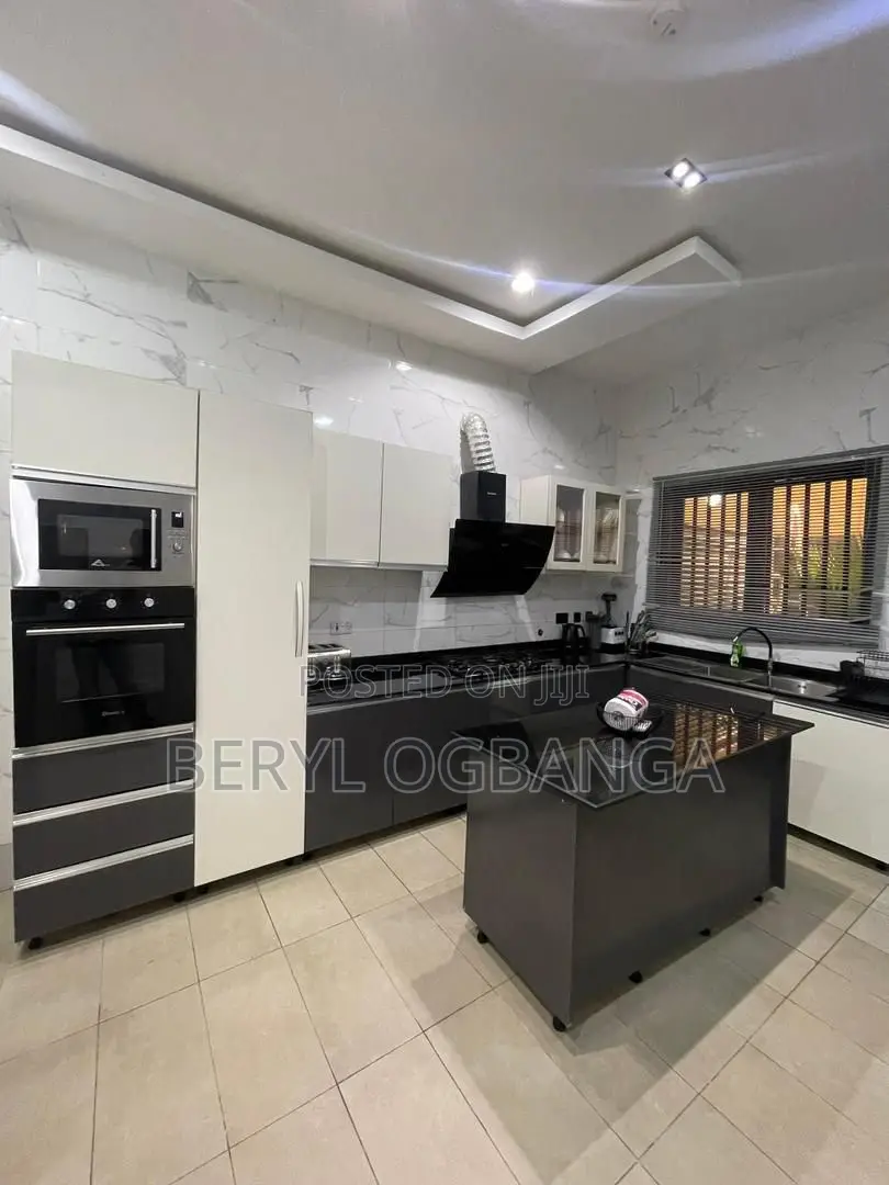 Furnished 4bdrm Duplex in Ikoyi S.W for rent in Ikoyi S.W