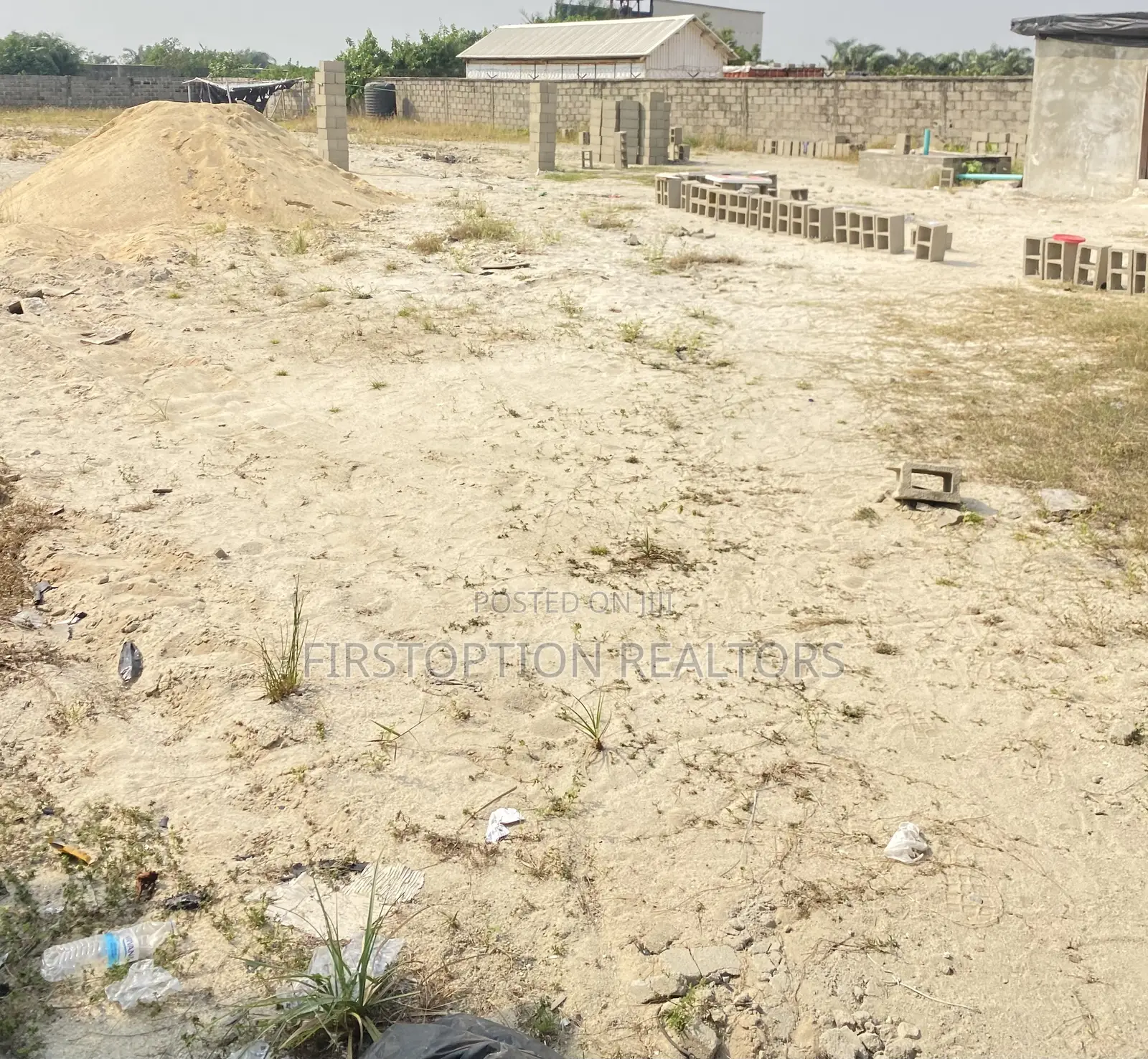 2500sqm Directly Facing the Road at Okun Ajah for Lease in Ogombo