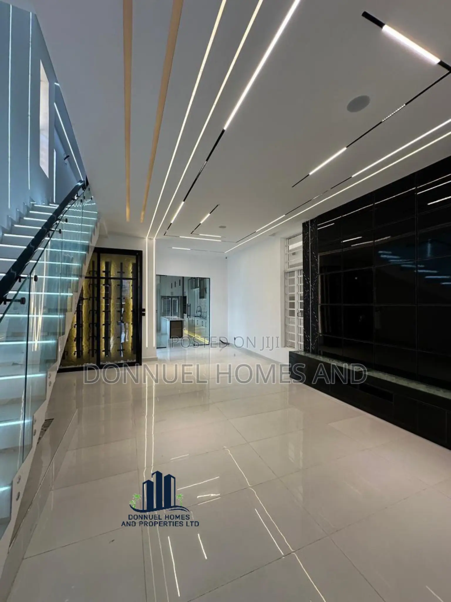 5bdrm Duplex in Ajah for sale in Ajah