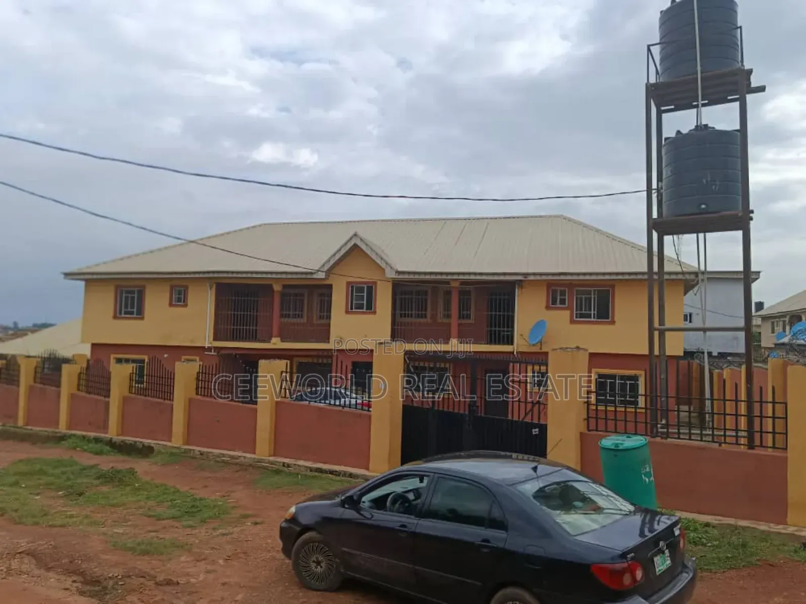 3bdrm Block of Flats in Ologbo Estate for sale in Ologuneru