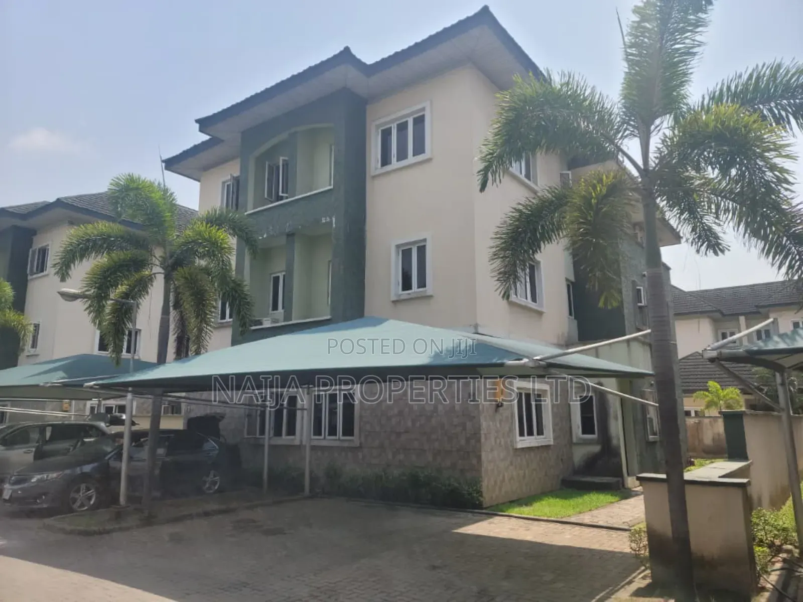 4bdrm Duplex in Osapa London, Lekki for rent in Lekki