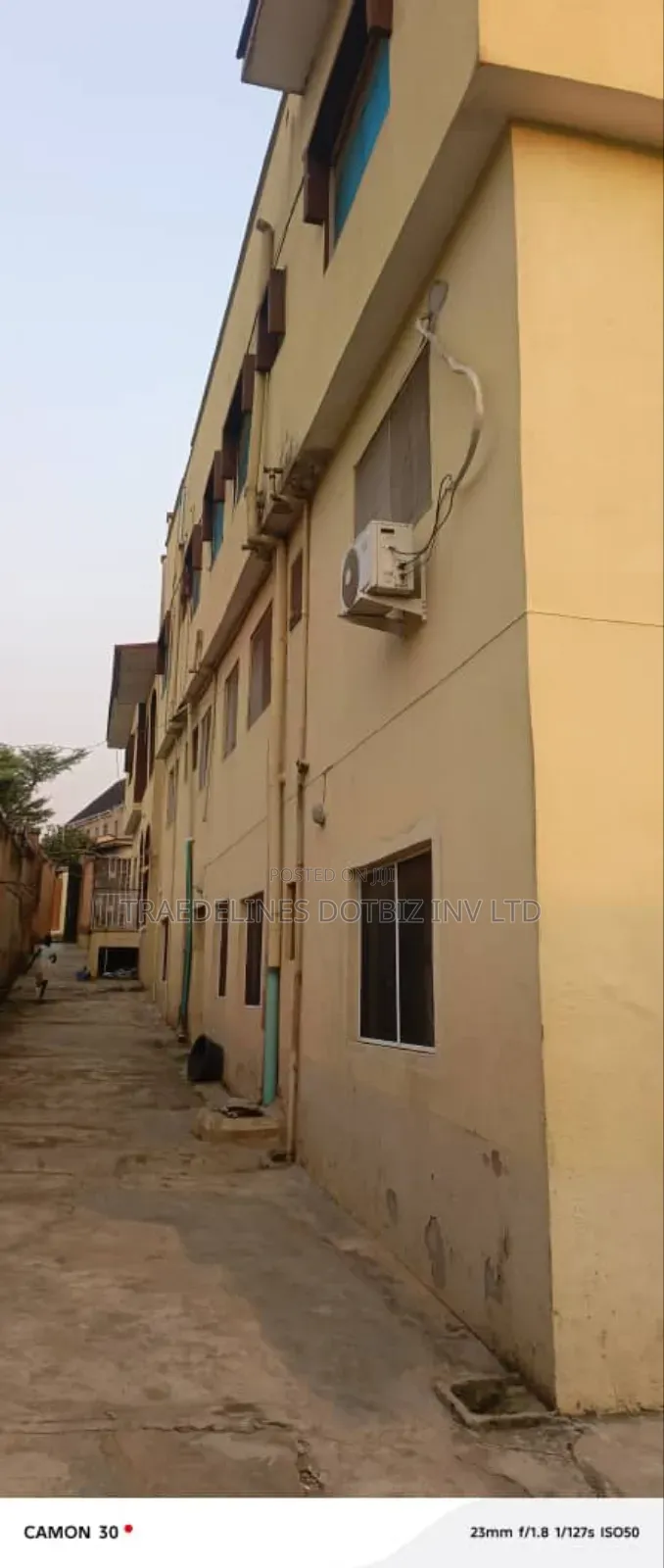 3bdrm Block of Flats in Abule Egba for sale in Abule Egba