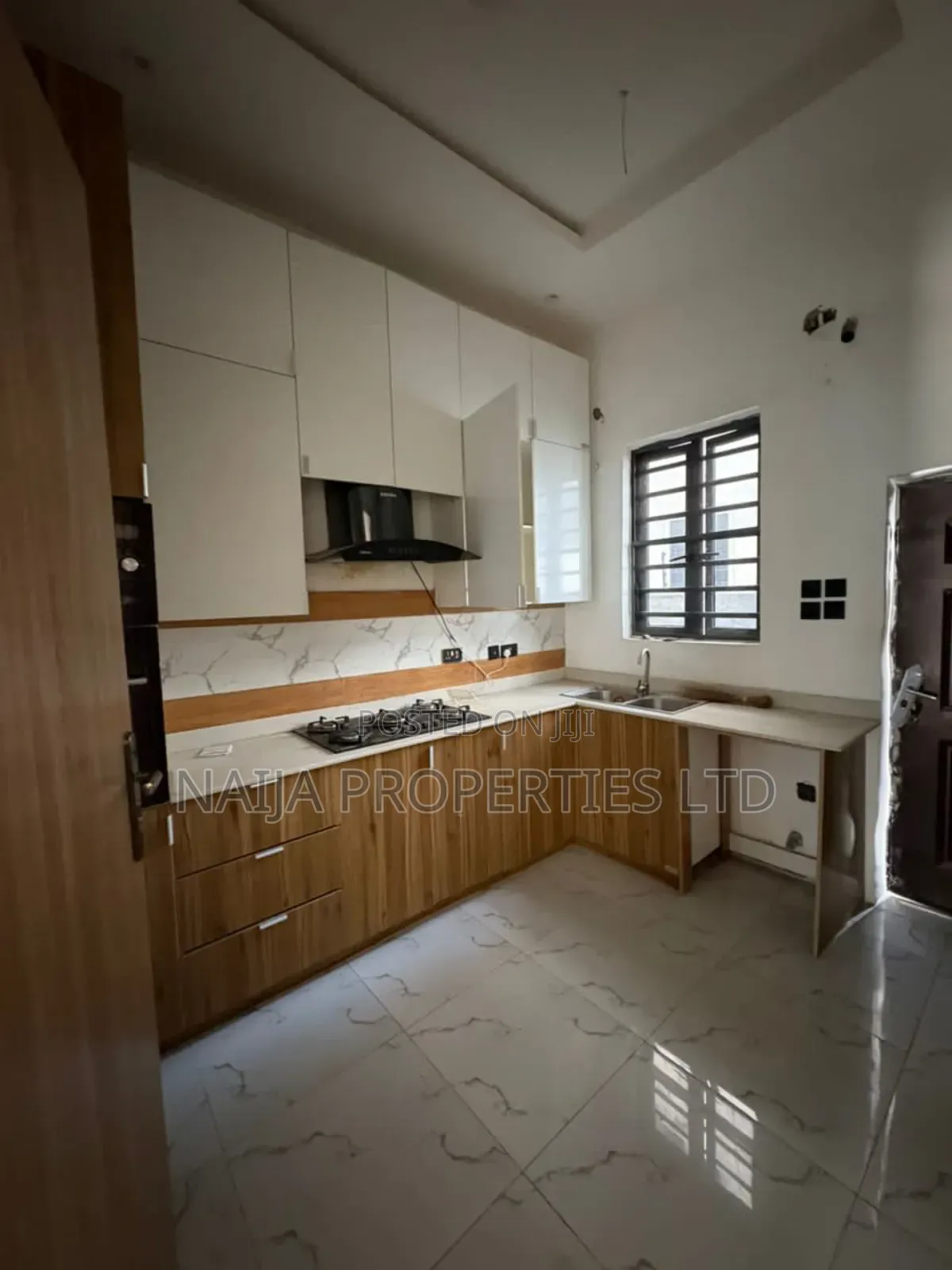 Mini Flat in Westend Estate, Lekki for rent in Lekki