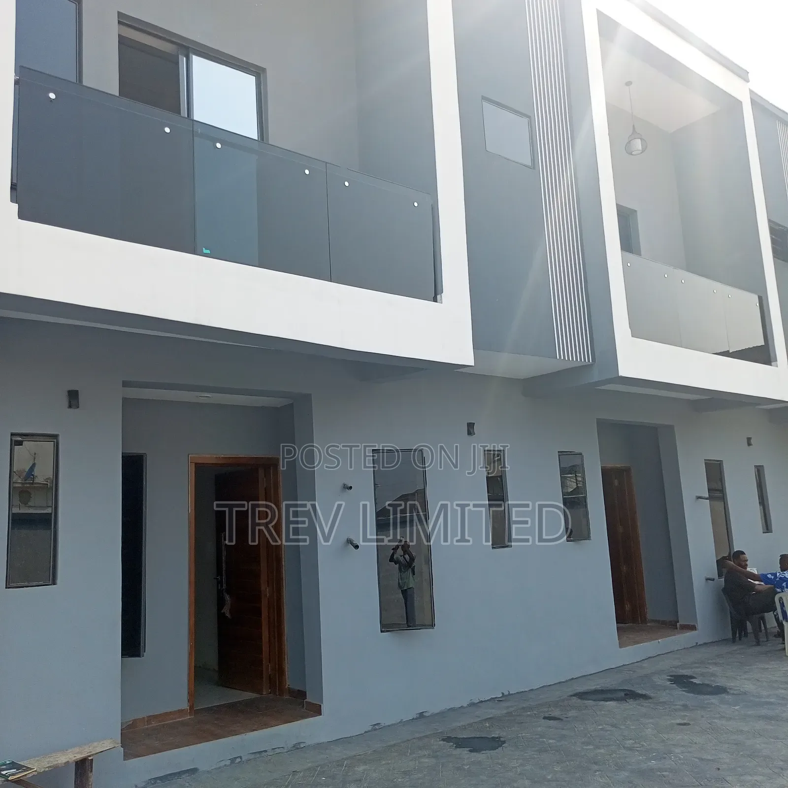 4bdrm Duplex in Lekki Pennusula, Ado / Ajah for sale in Ado / Ajah