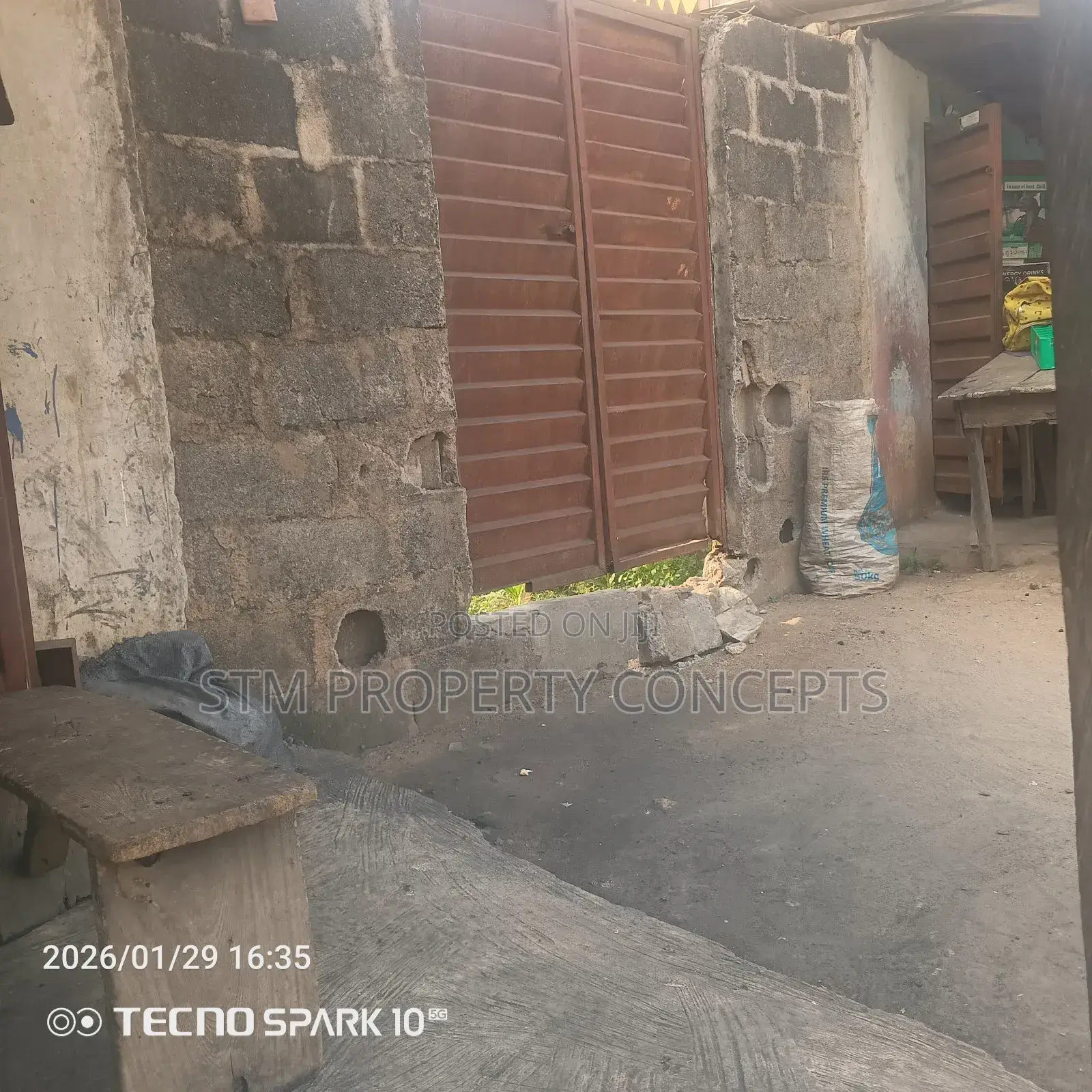 Half Plot Of Land For Sale At First Unity Estate Off Badore Road Ajah in Ado / Ajah